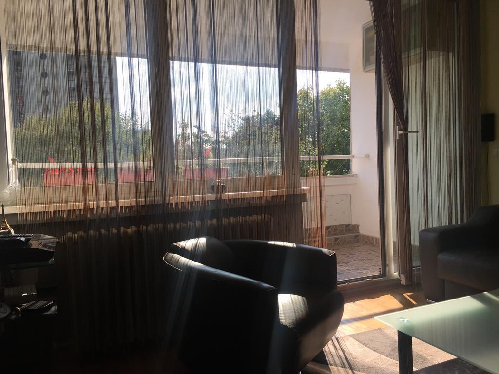 Lovely Apartment ベオグラード エクステリア 写真