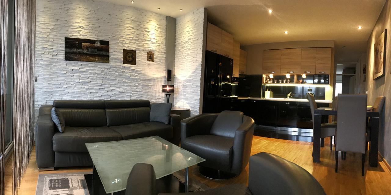Lovely Apartment ベオグラード エクステリア 写真