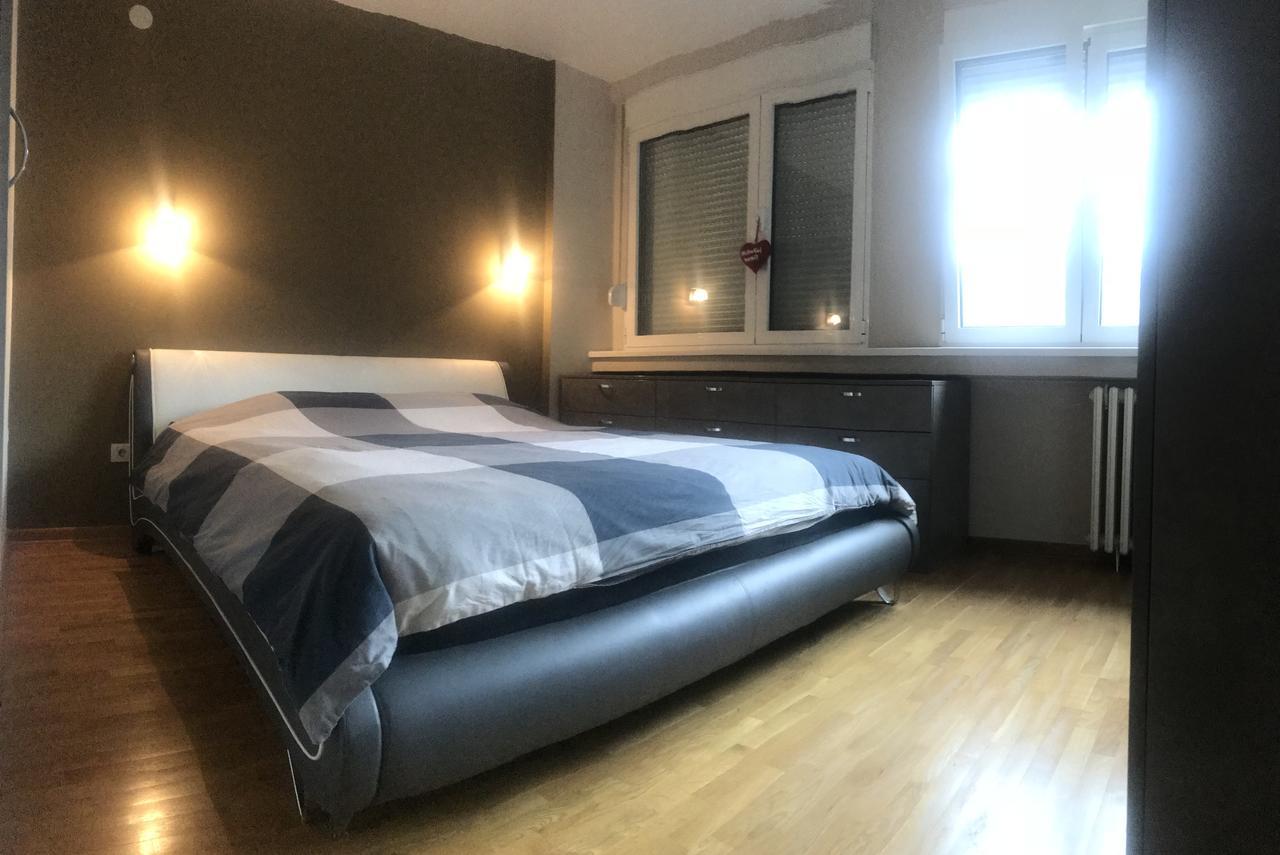 Lovely Apartment ベオグラード エクステリア 写真